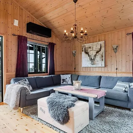 Modern With A Great Location On Blefjell 펜션